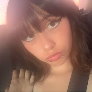 Meet your Posher, Monse
